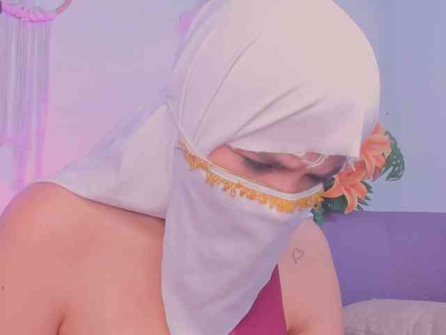 salma-isawwi webcam