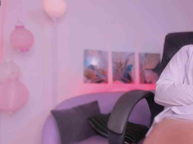 salma-isawwi webcam