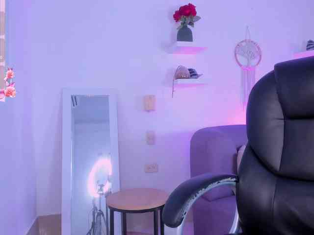 salma-isawwi webcam