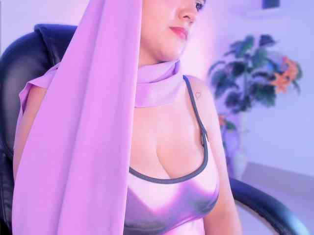 salma-isawwi webcam