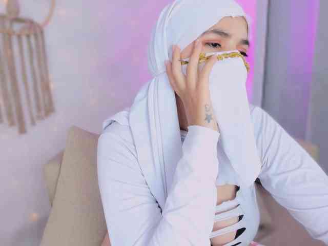 salma-isawwi webcam