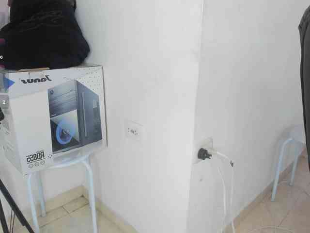 salma-isawwi webcam