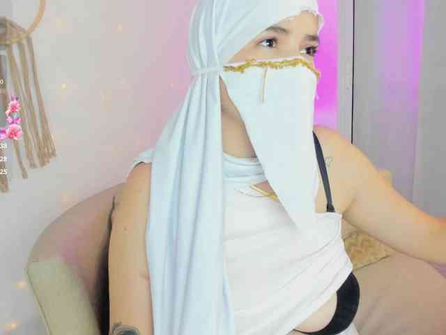 salma-isawwi webcam