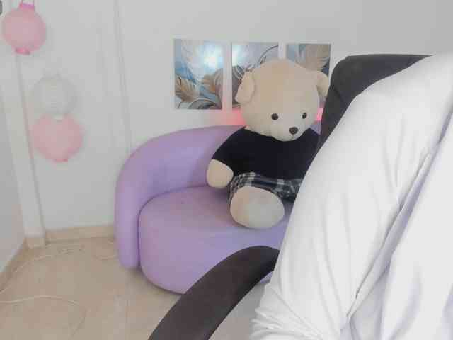 salma-isawwi webcam