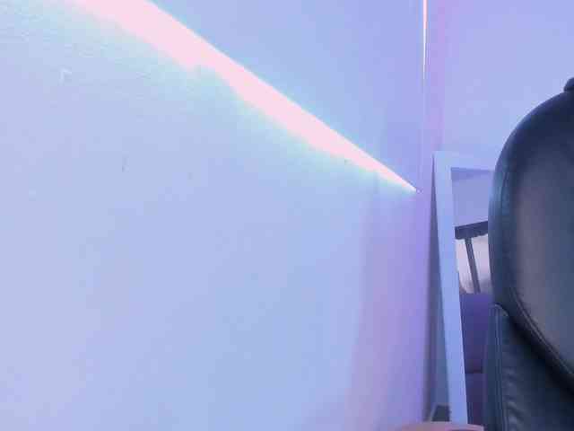 salma-isawwi webcam