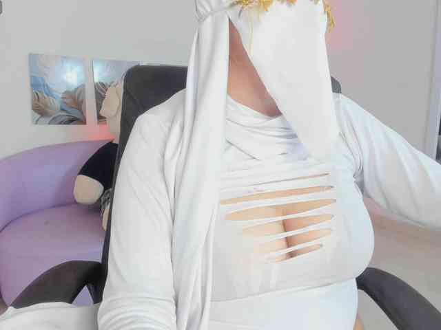 salma-isawwi webcam