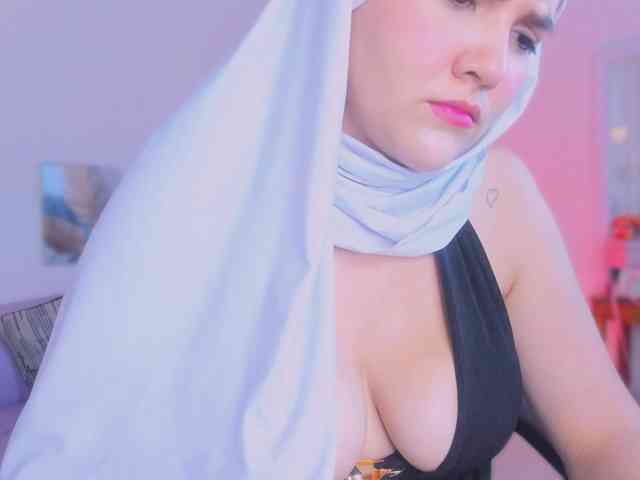 salma-isawwi Live Webcam on BongaCams