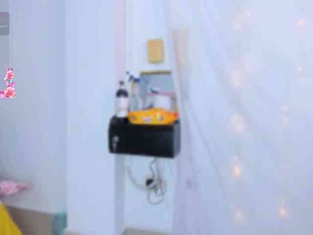 salma-isawwi webcam