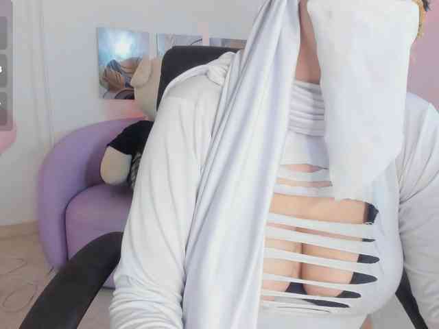 salma-isawwi webcam