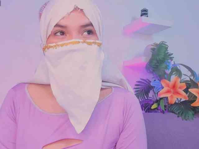 salma-isawwi webcam