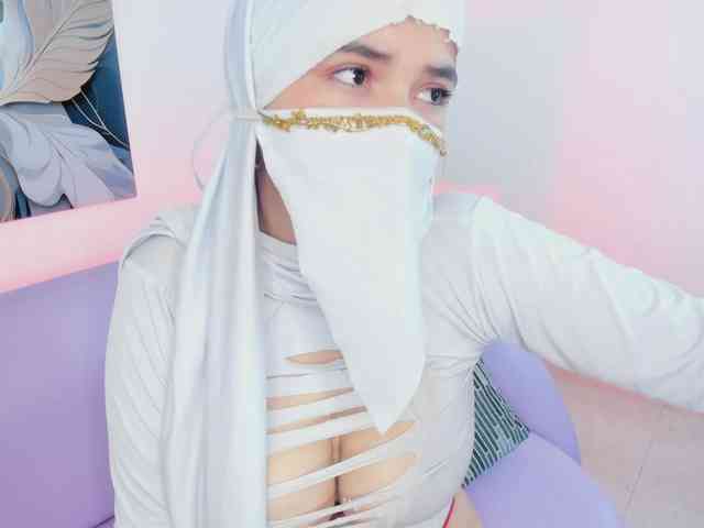 salma-isawwi webcam