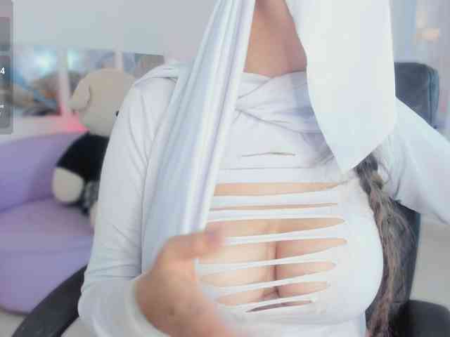 salma-isawwi webcam