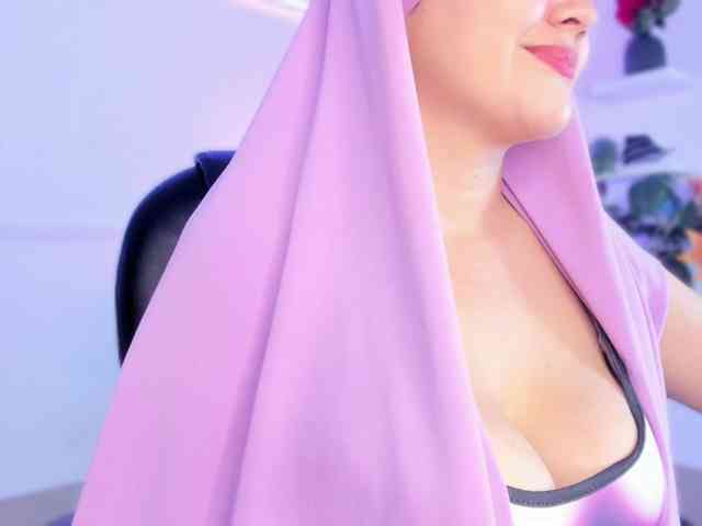 salma-isawwi webcam