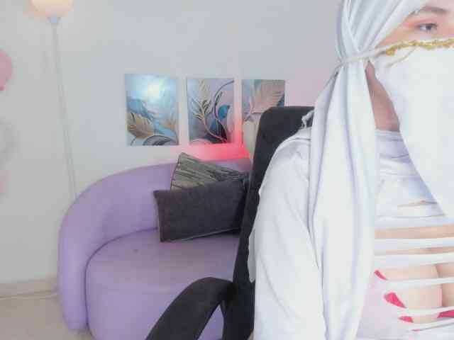 salma-isawwi webcam
