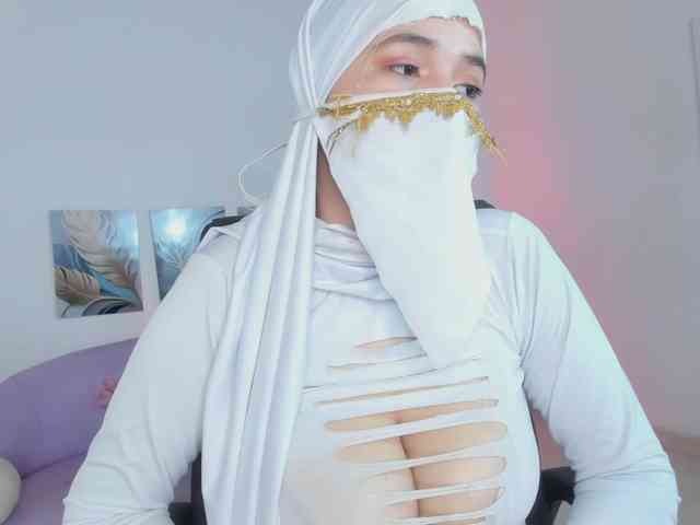 salma-isawwi webcam