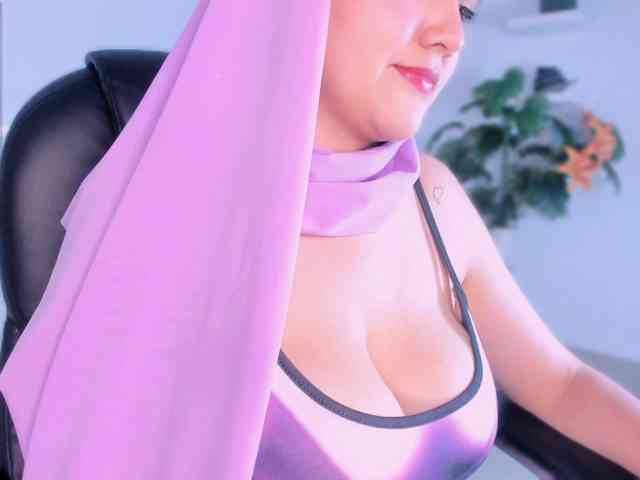 salma-isawwi webcam