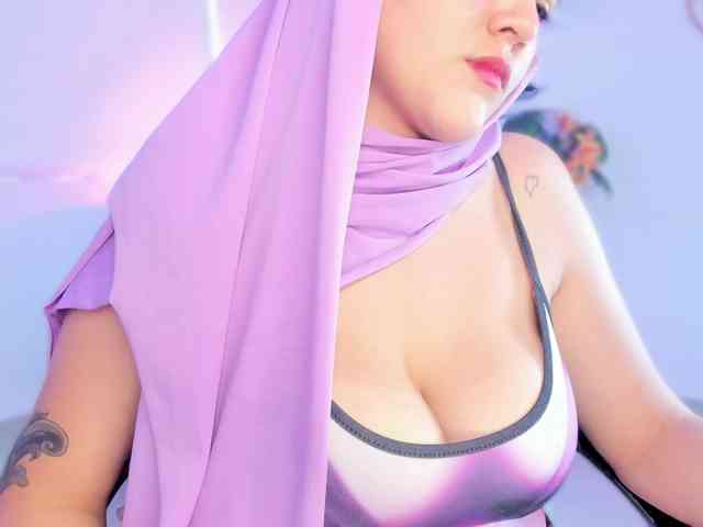 salma-isawwi webcam