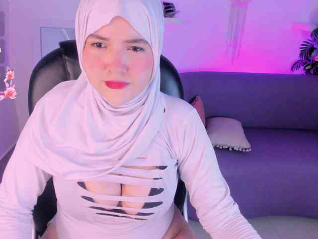 salma-isawwi webcam