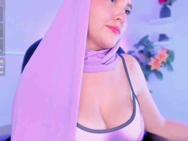 salma-isawwi webcam