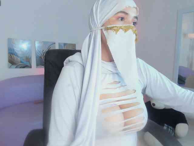 salma-isawwi webcam