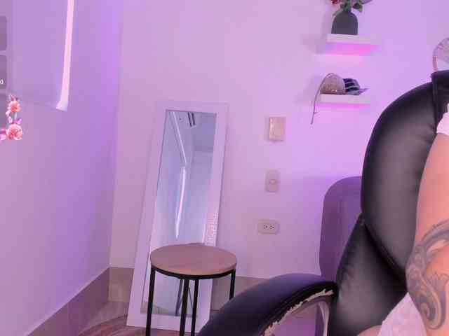 salma-isawwi webcam