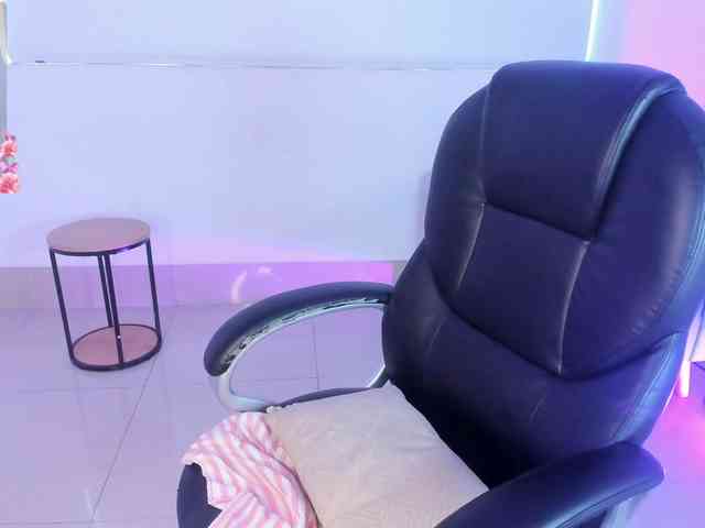 salma-isawwi webcam