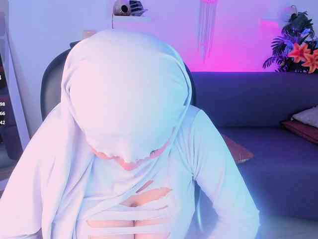 salma-isawwi webcam