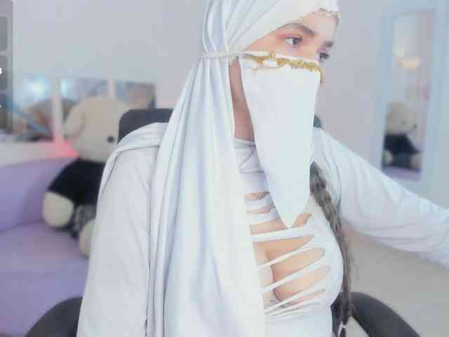 salma-isawwi webcam