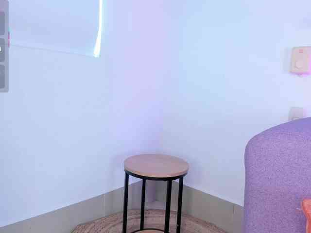 salma-isawwi webcam