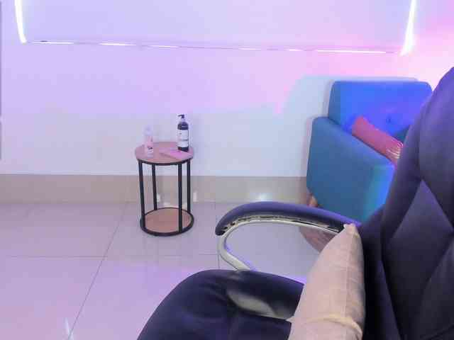 salma-isawwi webcam