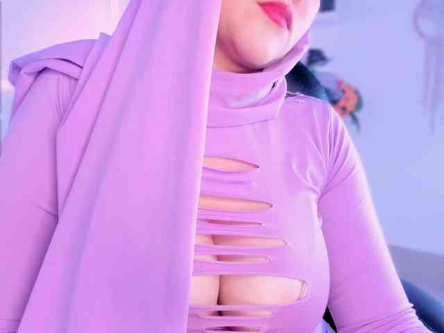 salma-isawwi webcam