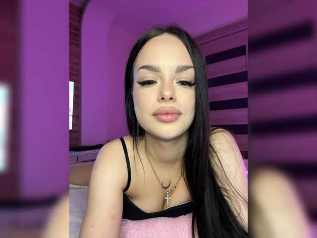 Lola-li live cam on BongaCams