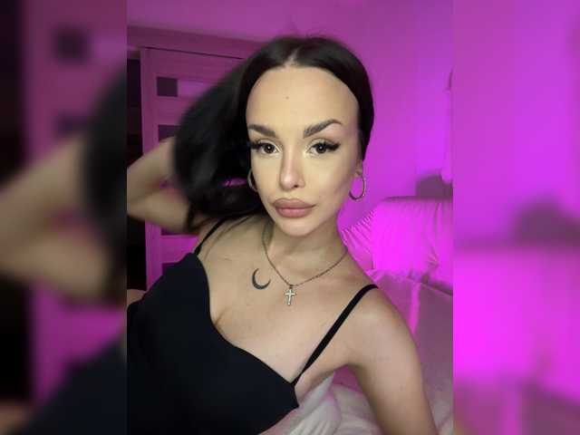 Lola-li live cam on BongaCams