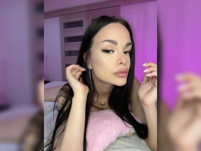 Lola-li live cam on BongaCams
