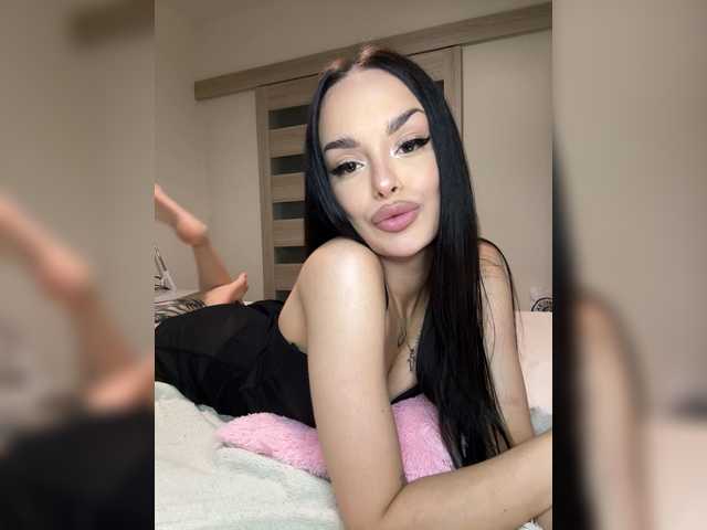 Lola-li live webcam show