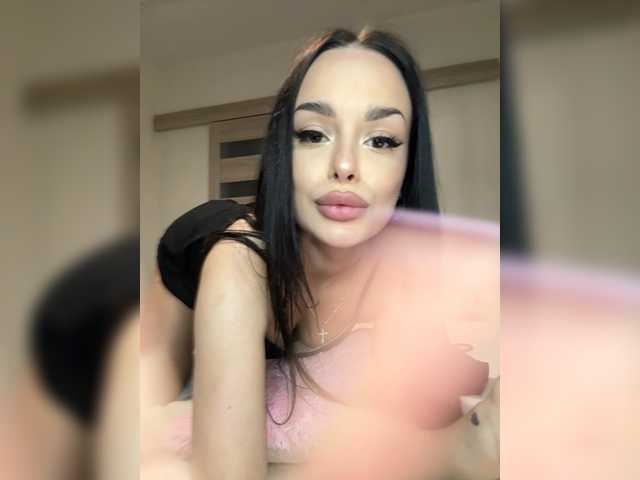 Lola-li live cam on BongaCams