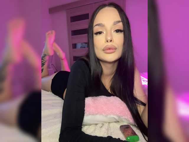 Lola-li live cam on BongaCams