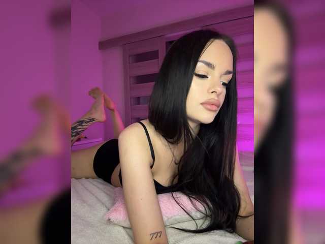 Lola-li live cam on BongaCams
