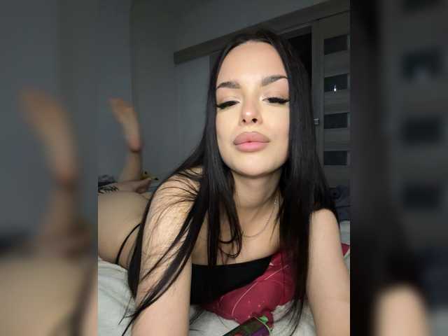 Lola-li live webcam show