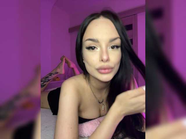 Lola-li live cam on BongaCams