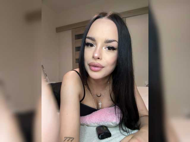 Lola-li live cam on BongaCams