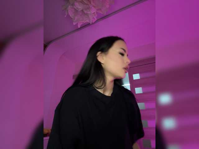 Lola-li live cam on BongaCams