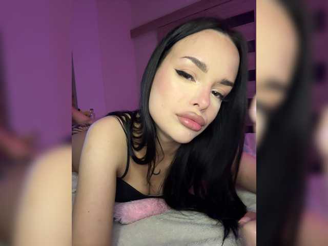 Lola-li live cam on BongaCams