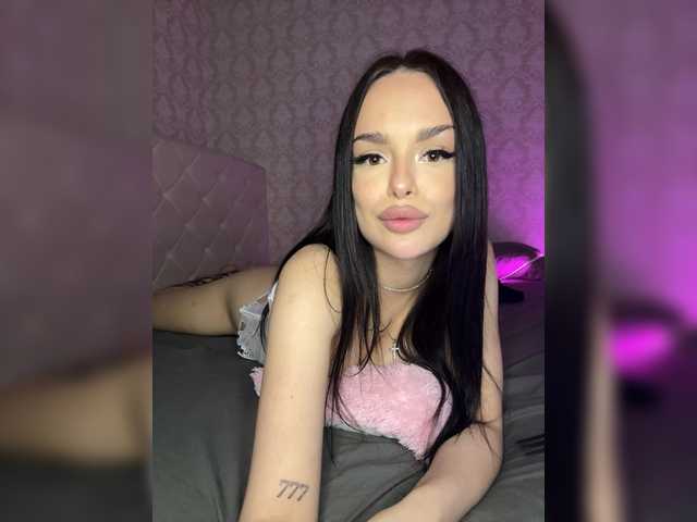 Lola-li live cam on BongaCams