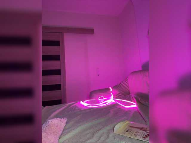 Lola-li live cam on BongaCams
