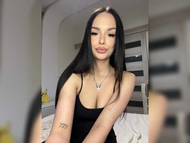 Lola-li live cam on BongaCams