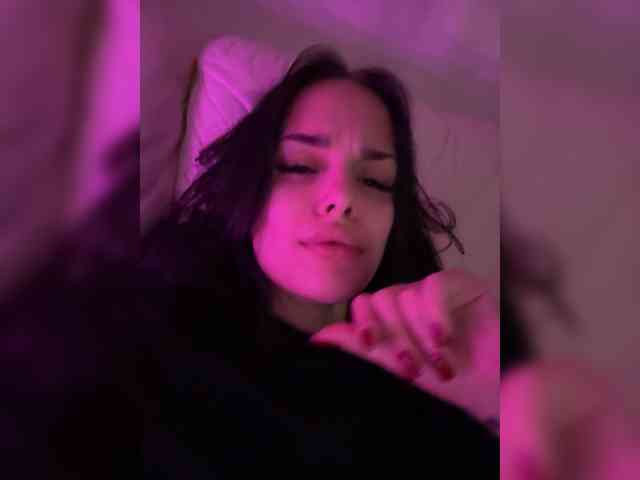 Lola-li Live Webcam on BongaCams