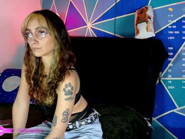 Elizabeth911 webcam