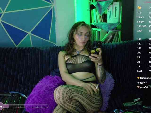 Elizabeth911 webcam