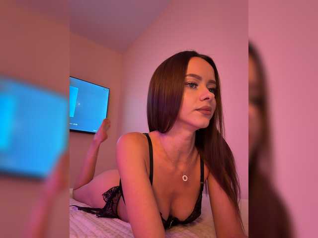VikiMur — live female cam